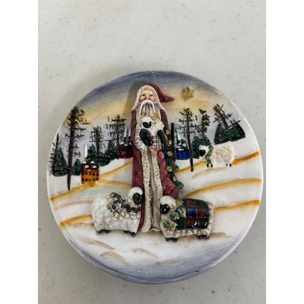 Ganz Santa Claus and Sheep Plate Christmas‎ Winter Scene Collectible Wall Decor